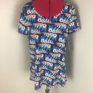 - New with tags! Lularoe Disney Minnie Mouse shirt
